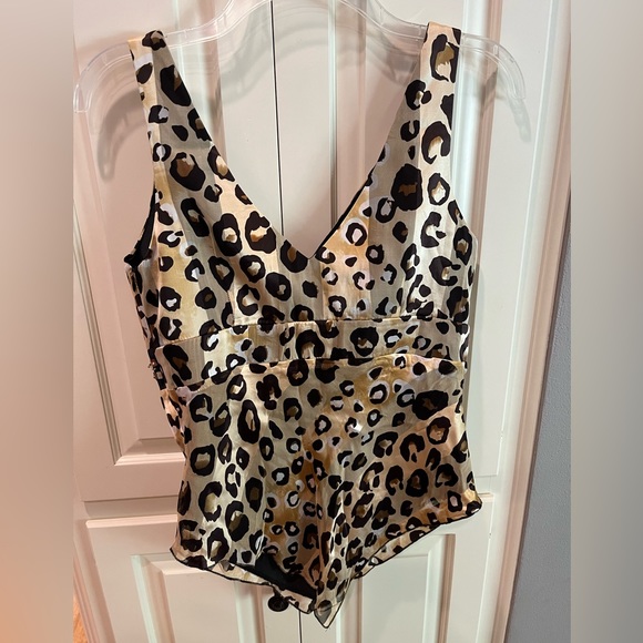 Cache Tank-top - Picture 3 of 3